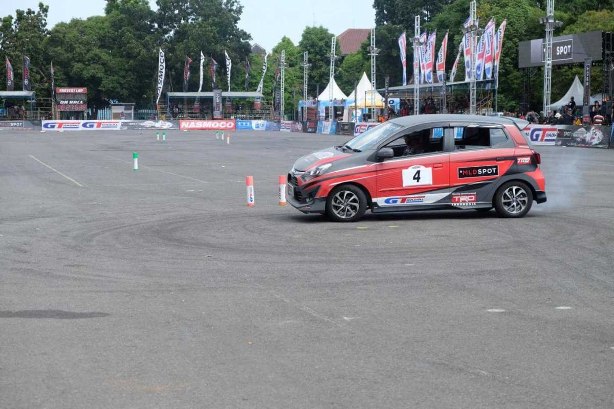 MLDSPOT Auto Gymkhana